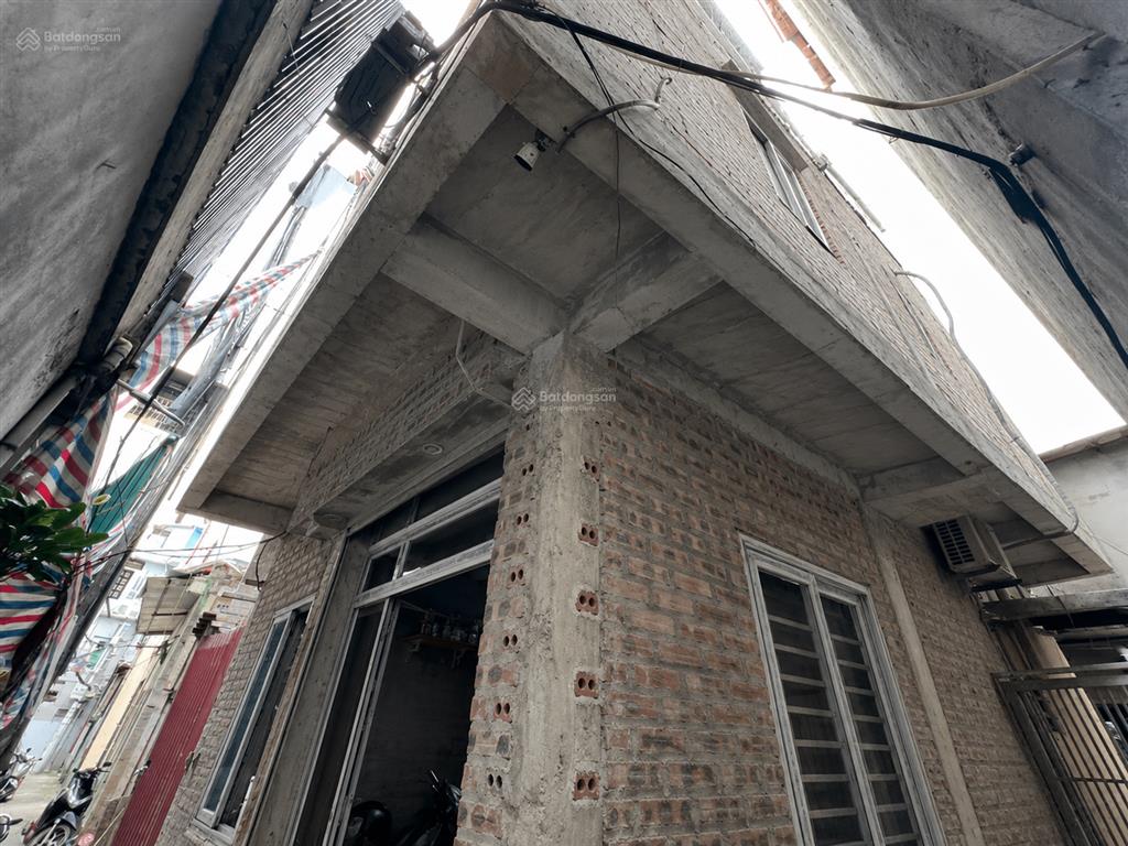 Cổ nhuế  ngõ nông gần phố  nhỉnh 4 tỷ  vị trí đẹp để ở hoặc xây mới