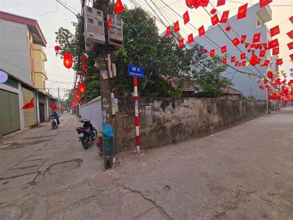 Liên mạc  nhà cấp 4  ô tô vf3 đỗ cửa  ngõ thông hiếm  nhỉnh 4 tỷ