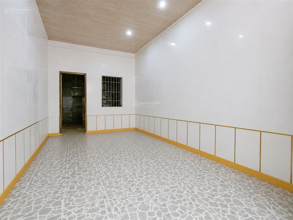 Đất hiếm trung tâm phố viên  đông ngạc  60m ra nguyễn đình tứ  gần đh mỏ, bv phương đông