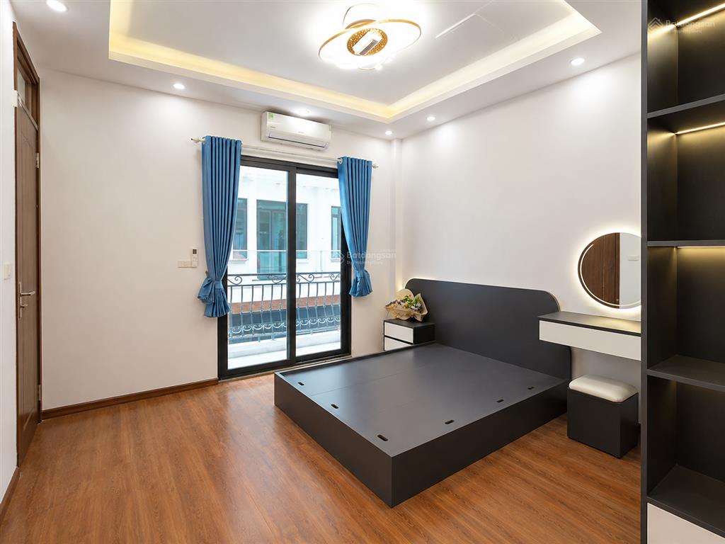Ngay gần cống chèm  nhà dân xây  40m²  3pn khép kín full nội thất  gần ô tô tránh  6.7 tỷ