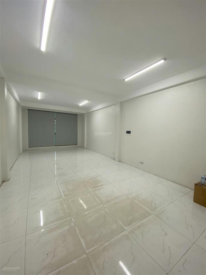 Chính chủ cần bán nhà phân lô phan trọng tuệ, 6 tầng, ô tô tải đỗ cửa, giá thỏa thuận