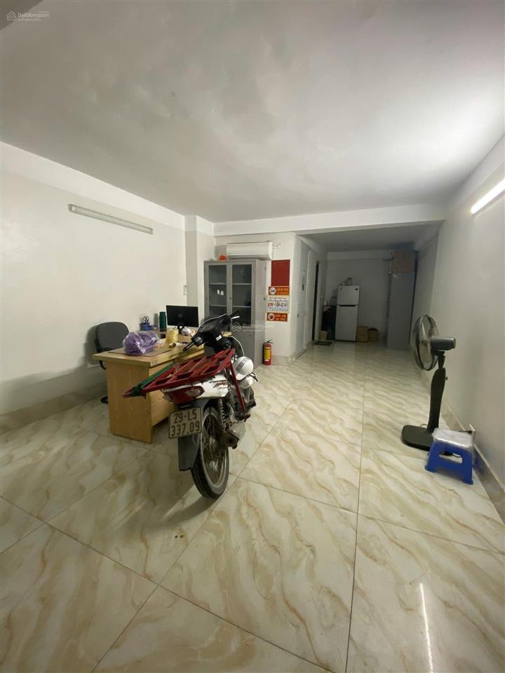 Chính chủ cần bán nhà phân lô phan trọng tuệ, 6 tầng, ô tô tải đỗ cửa, giá thỏa thuận