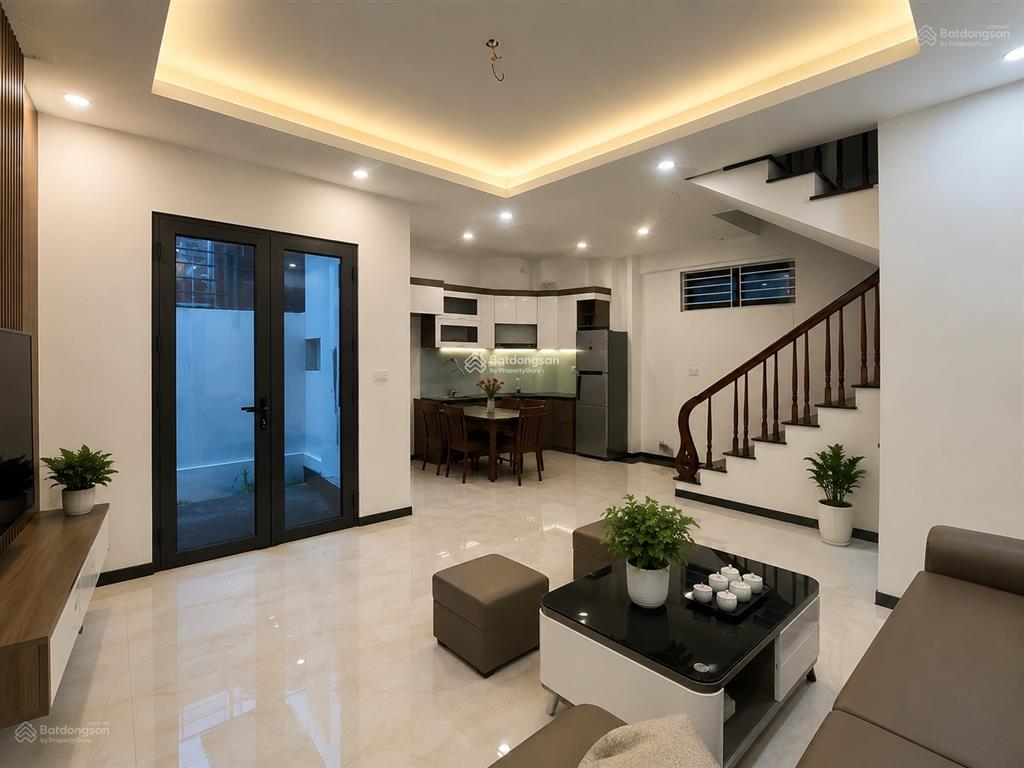 Thụy phương (phường đông ngạc), nhà 5 phòng ngủ, ô tô gần, ở ngay, phân khúc giá 6 tỷ