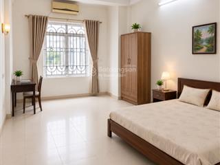 Lê văn hiến phân lô ô tô qua, 30m² x 5 tầng, 5pn ở ngay, phân khúc hơn 6 tỷ