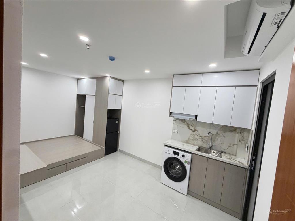 Tòa căn hộ dịch vụ mới tinh  dòng tiền gần 100 triệu/tháng