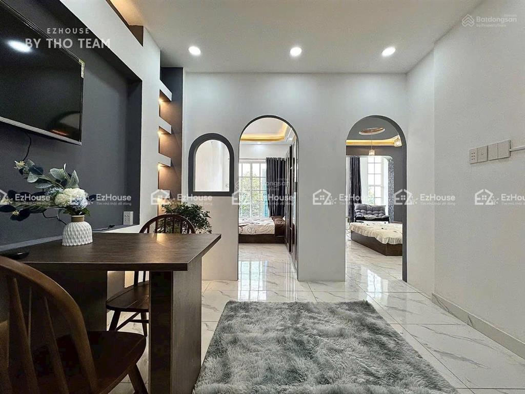 Cho thuê căn hộ 2pn gần chợ hoàng hoa thám tân bình khu k300  mới keng  full nội thất