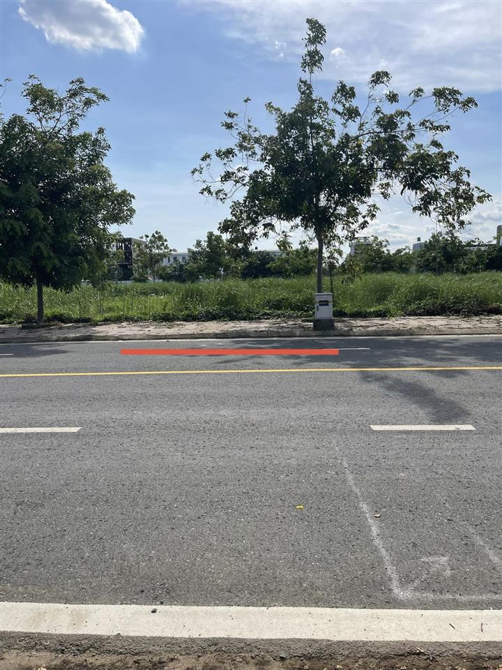 Bán nền the sol city trục đường 22m, hướng đn, sẵn sổ công chứng, giá 3t050 còn bớt
