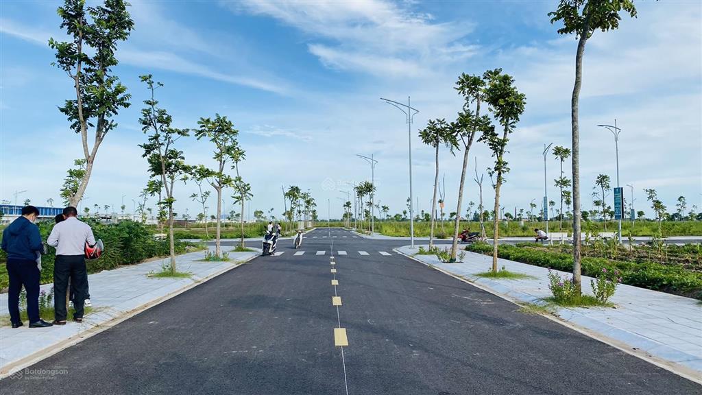 Chính chủ cần bán nhanh lô 100m² tiền hải center city sổ đỏ sẵn, giá tốt