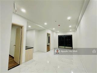 Cho thuê căn 2pn  70m2 nhà trống có rèm giá 6tr/th