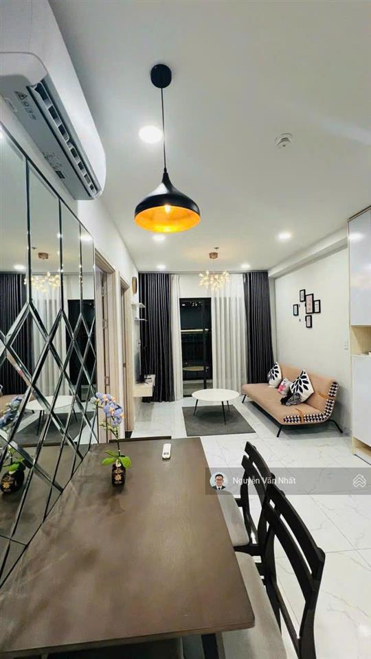 Bán căn 2pn  55m2  giá 2,1 tỷ, đầy đủ nội thất, sẵn sổ công chứng được ngay