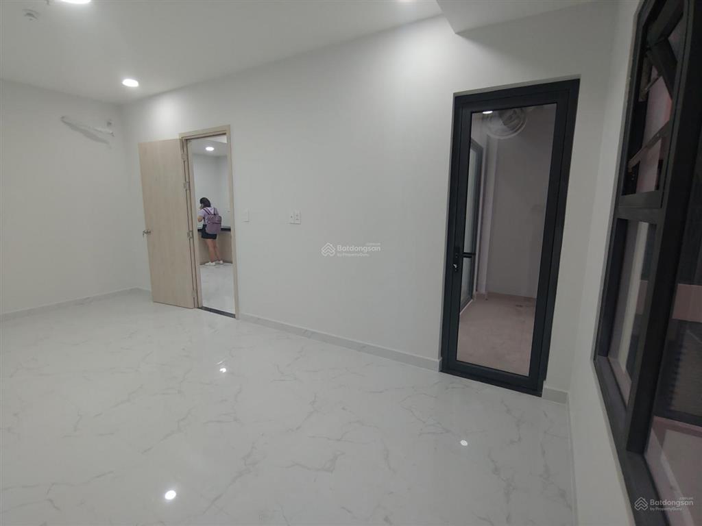 Bán căn 1pn charm city  50m² sẵn sổ hồng, sang tên ngay, giá 1,81 tỷ bao thuế phí.