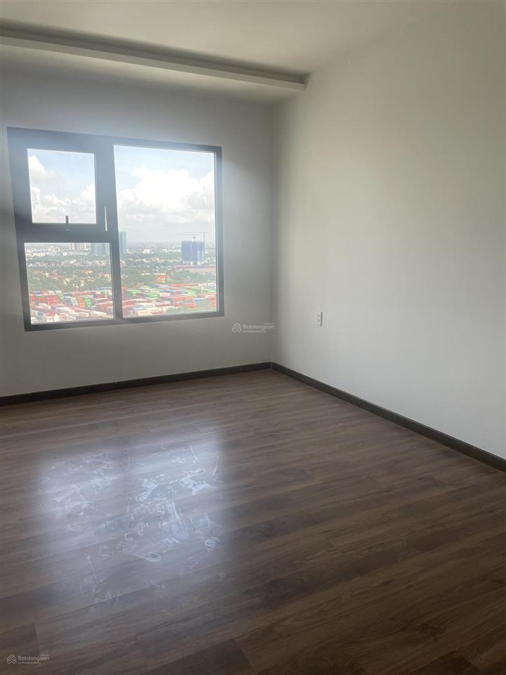 Bán căn góc 3pn  3wc, tầng trung view cực đẹp, giá chỉ 3 tỷ bao phí