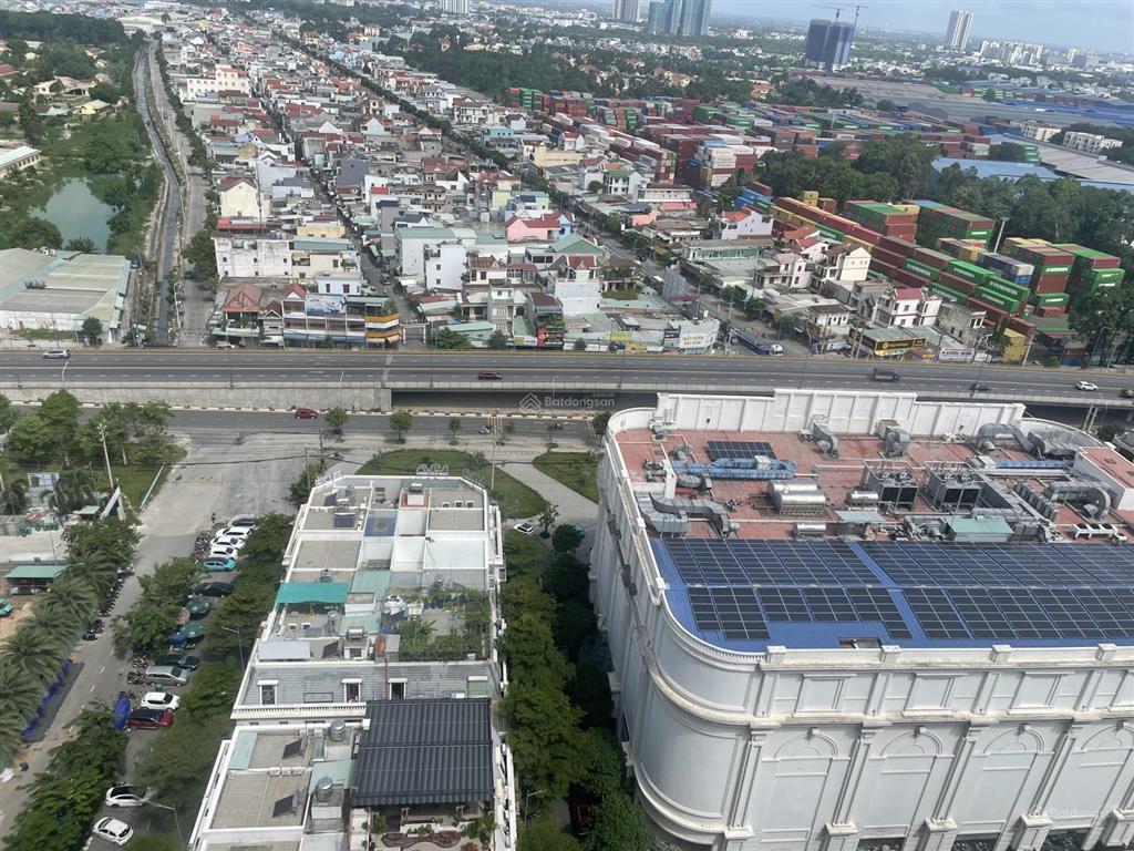 Bán căn góc 3pn  3wc, tầng trung view cực đẹp, giá chỉ 3 tỷ bao phí