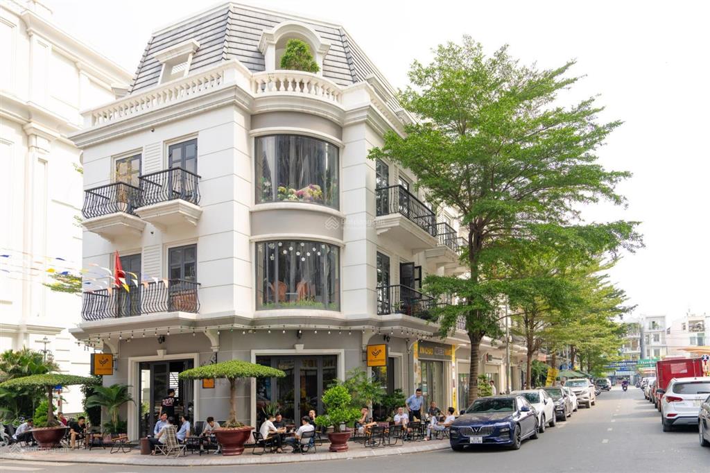 Cho thuê căn hộ charm city dĩ an đẹp khu 2pn 2wc giá 5,5 triệu/tháng