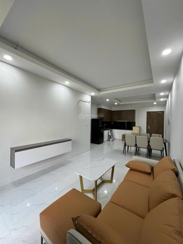 Bán gấp căn hộ 3pn full nội thất giá 2,62 tỷ bao thuế phí