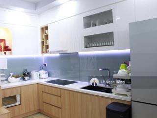 Chủ chuyển công tác cần bán 60m22pn1wc view quận 1 pháo bông giá chỉ 3.95 tỷ