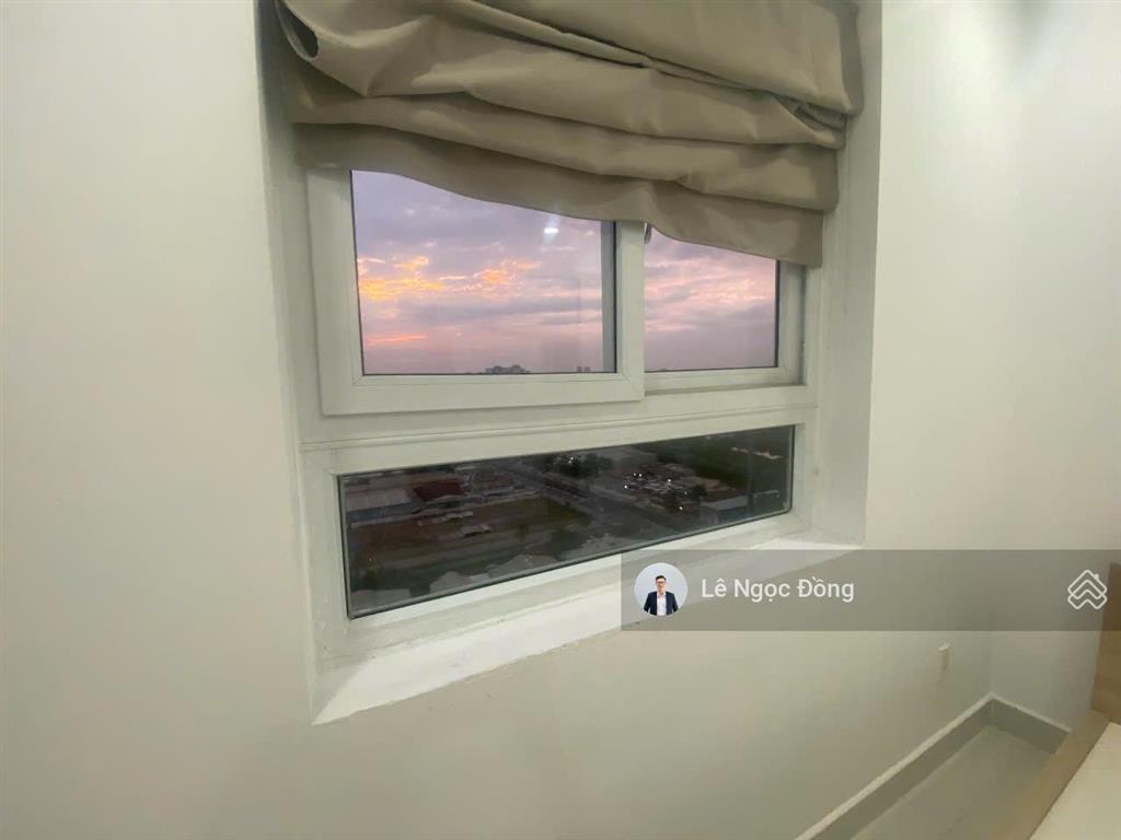 Chính chủ chuyển công tác cần bán nhanh căn 1pn  1wc  50m2 giá 2.85 tỷ  sổ sẵn sang tên ngay