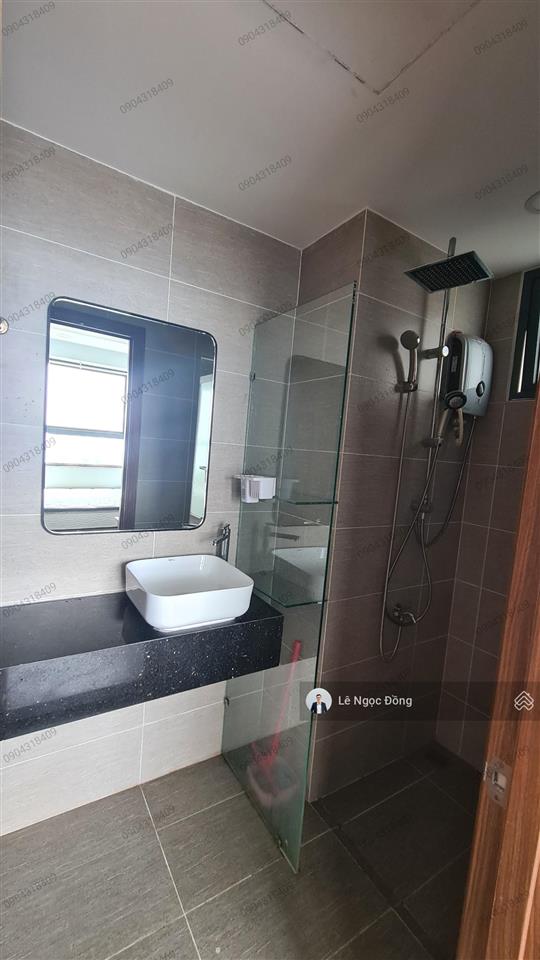 Hot  01 căn một trong số ít 68m2  2pn  2wc full nt giá bán chỉ 4.35 tỷ có sổ hồng sang tên ngay