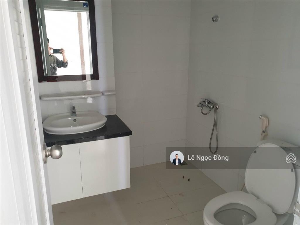 1 căn gần 80m2  2pn  2wc tầng 24 giá chỉ 4.250 tỷ topaz elite có tttm parc mall lớn nhất q8