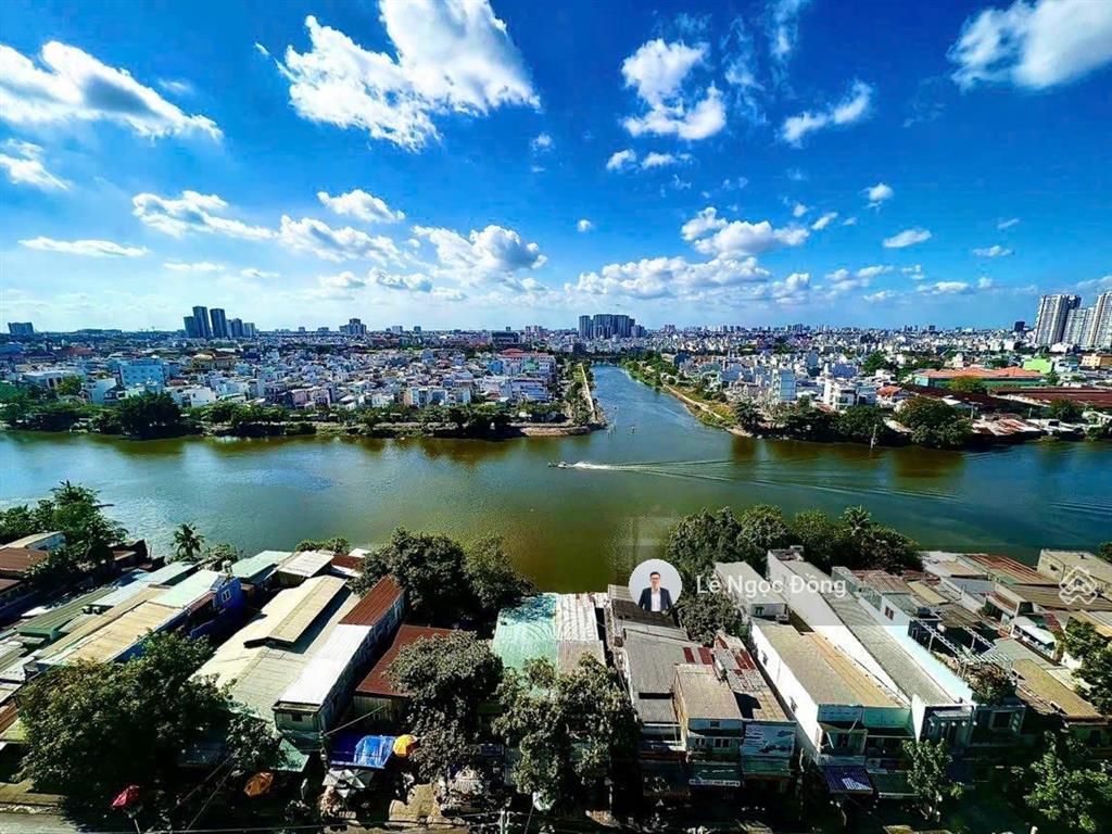 Nhà chủ đang ở  kẹt tiền cần bán  80m2  3pn  sổ hồng riêng sở hữu lâu dài 4.1 tỷ sang tên ngay