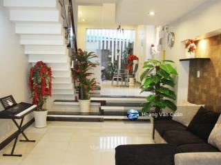 Bán nhà mặt tiền kinh doanh quốc hương thảo điền quận 2 dt 5.4x15m cn 78m2 3 tầng giá 36 tỷ