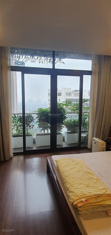 Chính chủ cần bán gấp căn 3 ngủ dự dolphin plaza, diện tích 164m2, giá 11 tỷ, sẵn sổ full nội thất