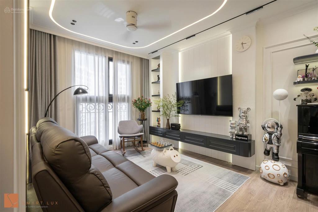 Giảm sâu  chính chủ bán gấp căn 3 ngủ dự án ct8 emeral, dt 99m2, giá 9.2 tỷ, sẵn sổ full nội thất