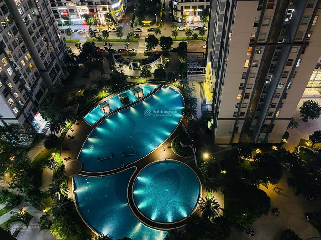 Chính chủ bán gấp căn 2 ngủ view bể bơi  dt 79m2 vinhomes gardenia, hàm nghi, giá 6,9 tỷ, sẵn sổ