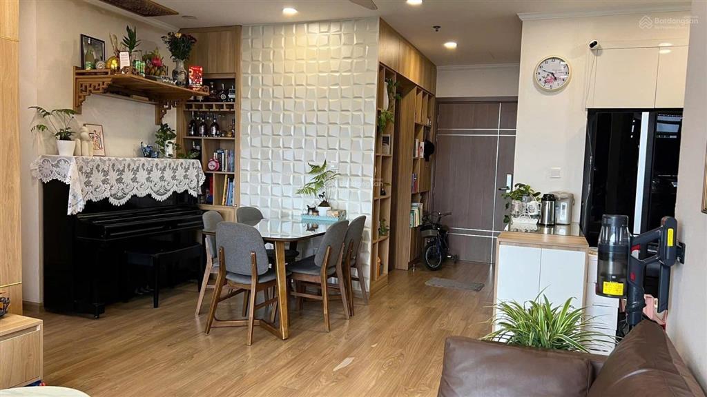 Chính chủ bán gấp căn 2 ngủ view bể bơi  dt 79m2 vinhomes gardenia, hàm nghi, giá 6,9 tỷ, sẵn sổ