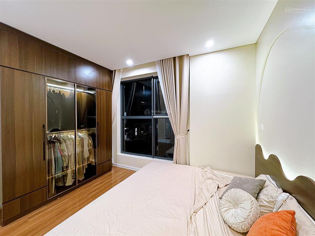 Giảm sâu  chính chủ bán gấp căn 2 ngủ chung cư mỹ đình peal, dt 74m2 giá 6,9 tỷ, sẵn sổ full đồ