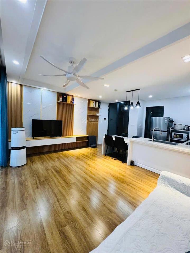 Chính chủ cần tiền bán ( gấp gấp) căn 3 ngủ chung cư d'cap trần duy hưng, dt 101m giá 12 tỷ