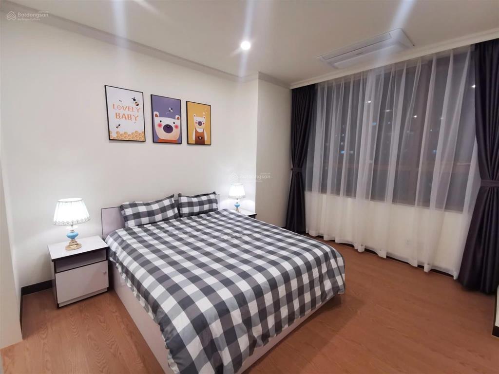 Chính chủ bán gấp căn góc, view hồ 2 ngủ vinhomes skylake phạm hùng, dt 68m2, giá 8,2 tỷ, sẵn sổ