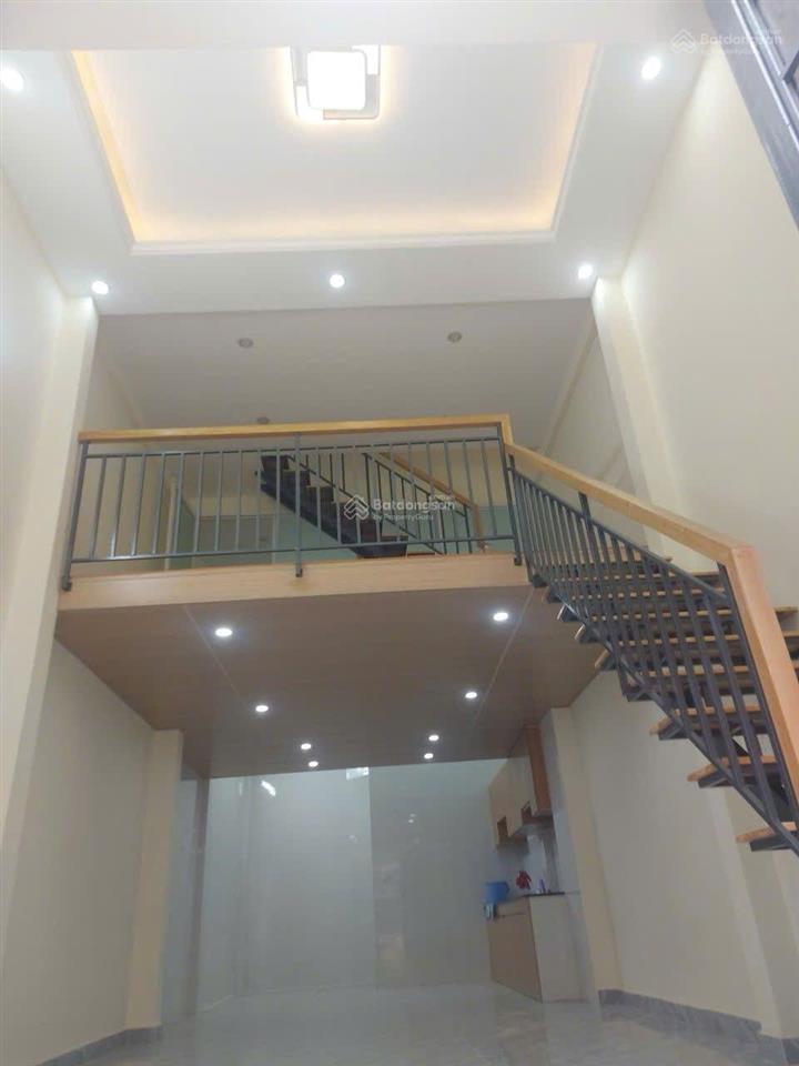 Bán nhà hẻm 1/ huỳnh văn bánh phú nhuận. vị trí đẹp, khu dân cư hiện hữu, dtcn 60.7 m2, 3 tầng.