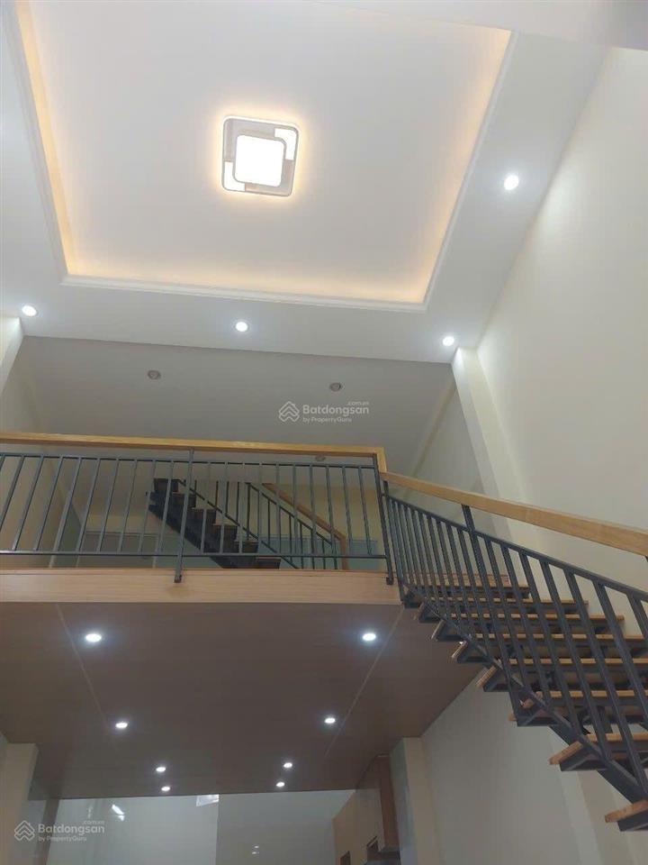 Bán nhà hẻm 1/ huỳnh văn bánh phú nhuận. vị trí đẹp, khu dân cư hiện hữu, dtcn 60.7 m2, 3 tầng.
