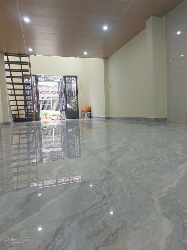 Bán nhà hẻm 1/ huỳnh văn bánh phú nhuận. vị trí đẹp, khu dân cư hiện hữu, dtcn 60.7 m2, 3 tầng.