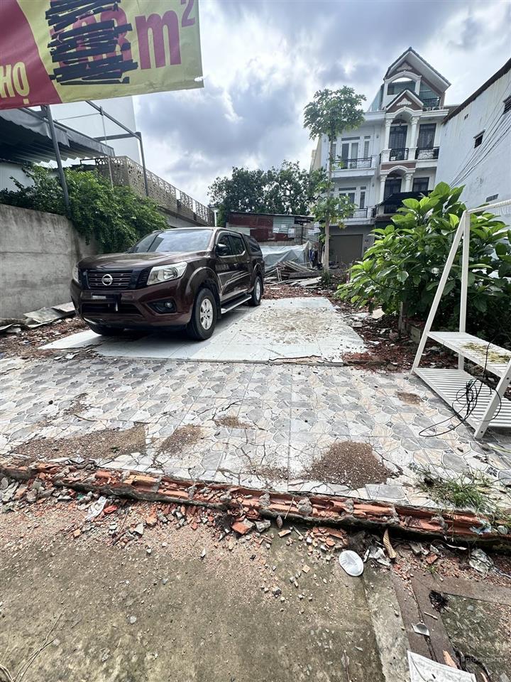 Mặt tiền kinh doanh tốt ngang khủng 7m gần vành đai 2 s=110m2 chỉ 9,9 tỷ.