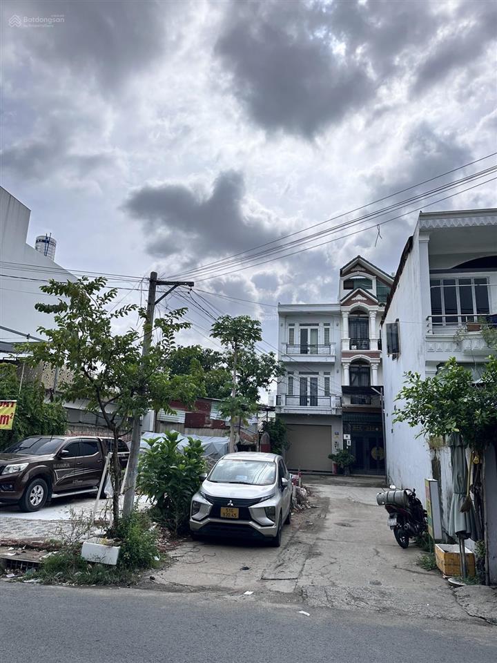 Mặt tiền kinh doanh tốt ngang khủng 7m gần vành đai 2 s=110m2 chỉ 9,9 tỷ.