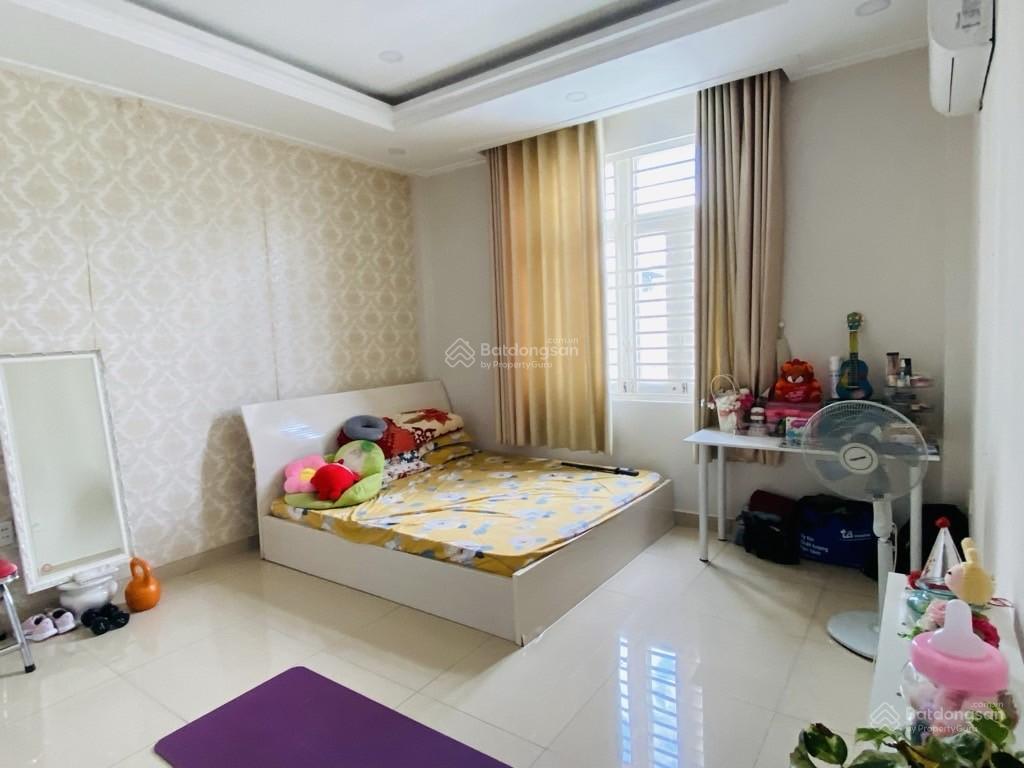 Nhà đẹp hẻm nhựa xe hơi tránh 4 tầng gần khu dc hồng long 4,2x29 chỉ 14 tỷ.