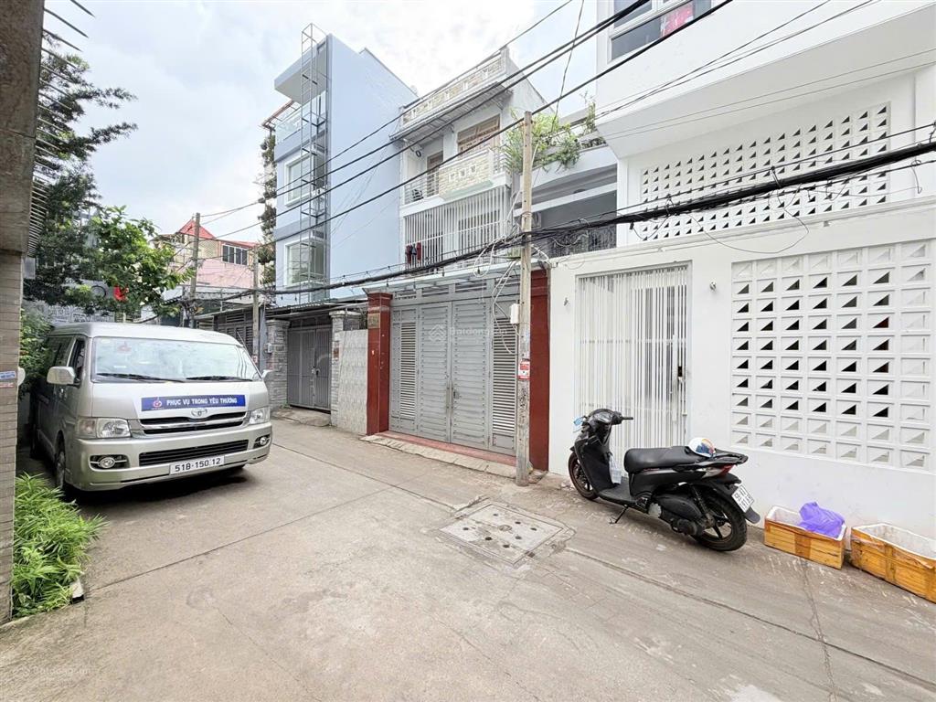 Nhà đẹp hẻm xe hơi dòng tiền khủng gần c. viên tầm vu 5 tầng 4,5x19 chỉ 15,5 tỷ.