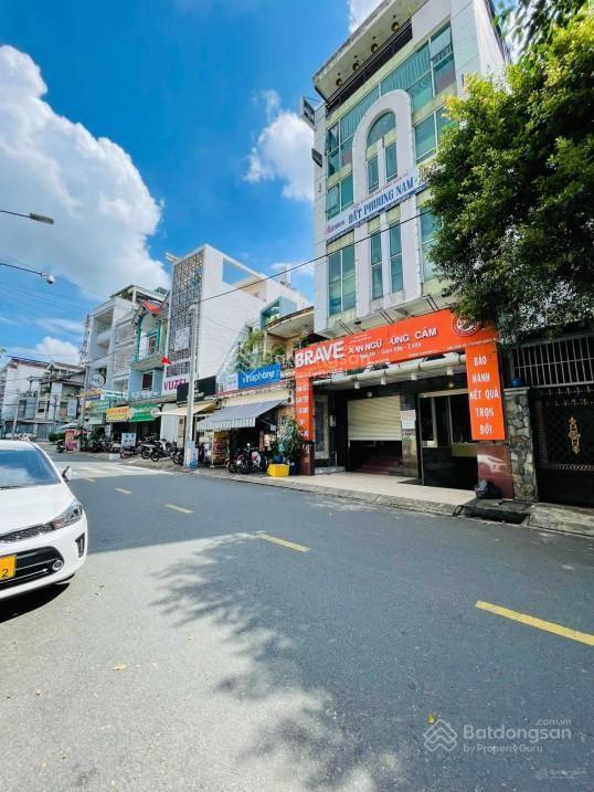 Nhà đẹp ở ngay khu làng đại học mặt tiền kinh doanh tốt 3 tầng 150m2 chỉ 22,5 tỷ