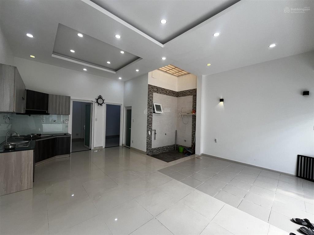 Hẻm xe tải vi vu sát mặt tiền gần kha vạn cân ngang hơn 6m, s=75m2 chỉ 7,5 tỷ