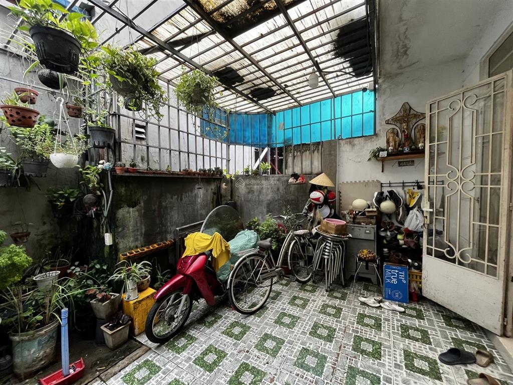 Bán nhà 2 tầng sát mặt tiền gần ql13 thông số đẹp 5x13 chỉ 4,5 tỷ.