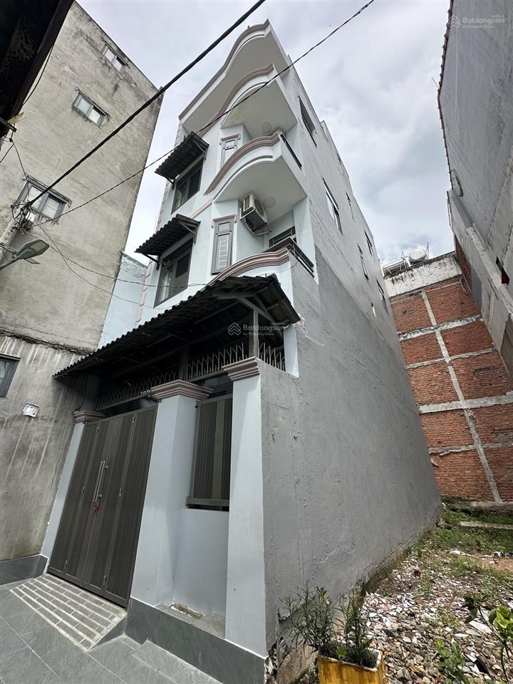 Hẻm xe hơi 5 tầng phù hợp đại gia đình, chdv gần đh ngân hàng 4x13,5 chỉ 6,5 tỷ.