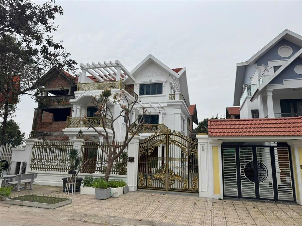 10 tỷ hơn bt song lập cực đẹp dự án vinaconex kđt quang minh  ml  hn