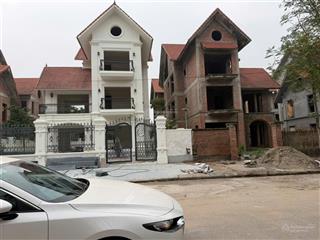 4xtr/m2 bt cực đẹp 340m2 vị trí đắc địa kđt quang minh  ml  hn.  0815 143 ***