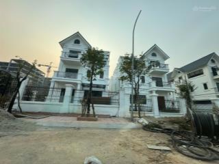 1x tỷ. biệt thự khu trung tâm mặt sông cực đẹp dự án kđt kim hoa  mê linh  hn,  0815 143 ***