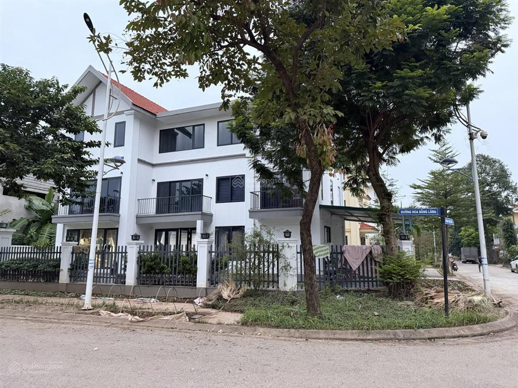 4tr/m2 bt cực đẹp 352m² vị trí đắc địa kđt quang minh  ml  hn.  0815 143 ***