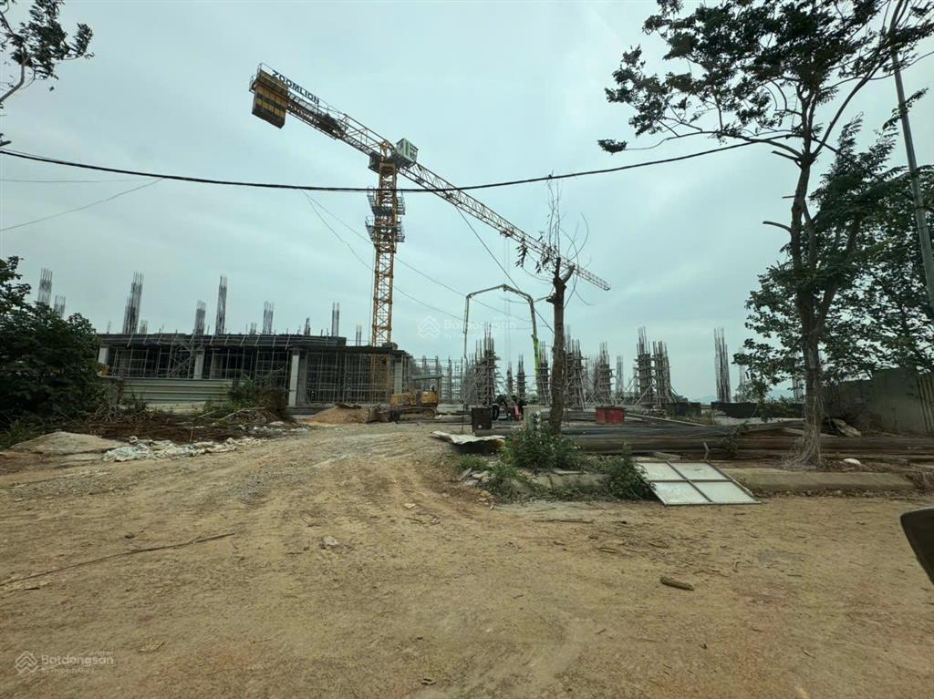 1x tỷ biệt thự mặt chung cư sân bóng cực đẹp dự án kđt kim hoa  mê linh  hn,  0815 143 ***