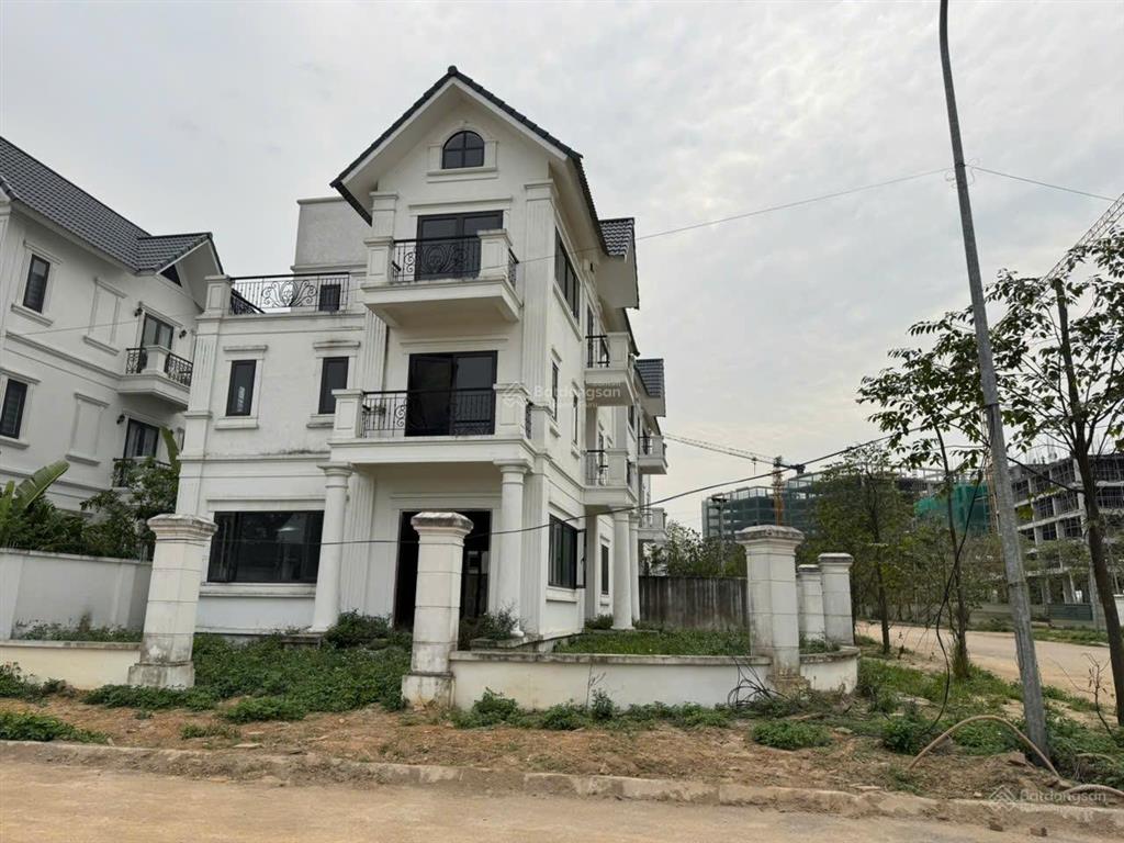 1x tỷ biệt thự mặt chung cư sân bóng cực đẹp dự án kđt kim hoa  mê linh  hn,  0815 143 ***