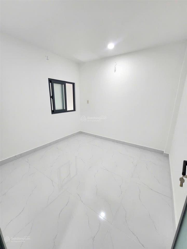 Nhà ngang 5m hiếm  gần go dĩ an 1km  chỉ 4,35 tỷ